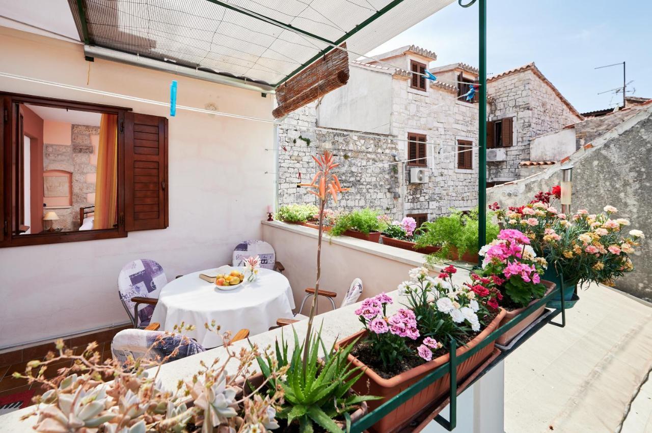 Apartments Ivica Trogir Ngoại thất bức ảnh