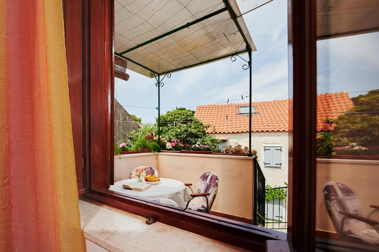 Apartments Ivica Trogir Ngoại thất bức ảnh
