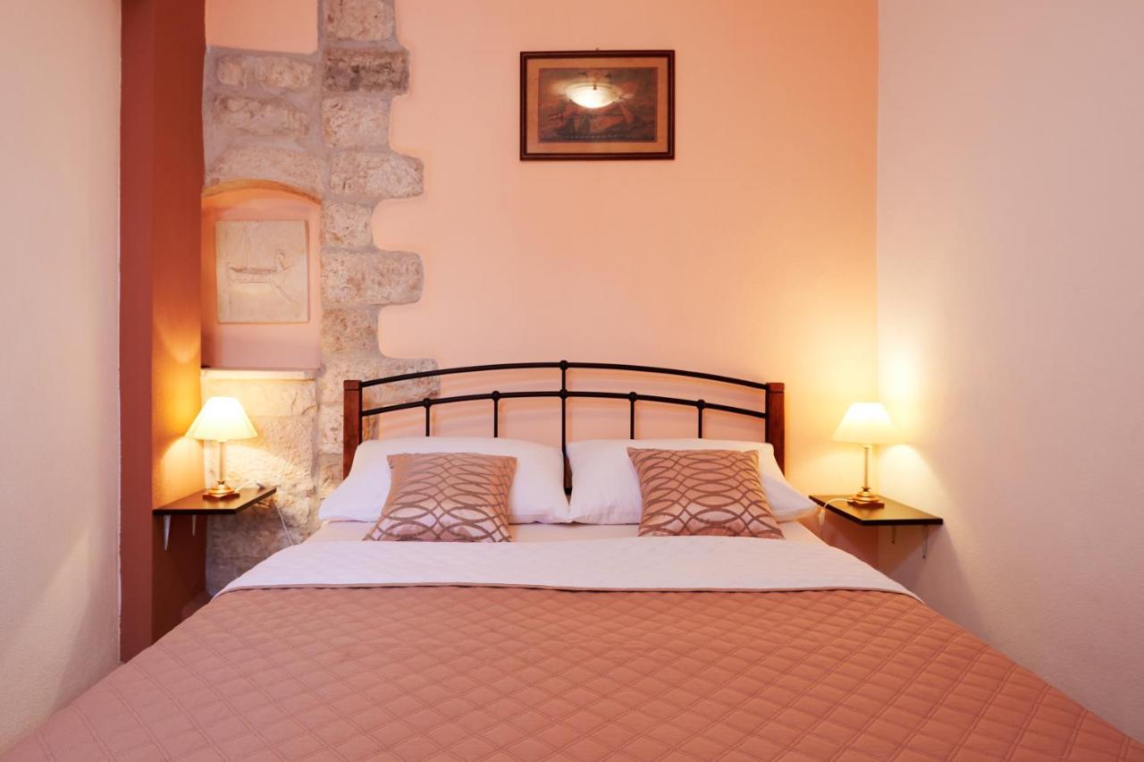 Apartments Ivica Trogir Ngoại thất bức ảnh