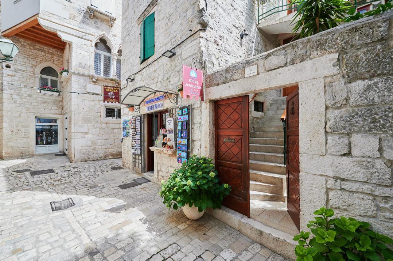 Apartments Ivica Trogir Ngoại thất bức ảnh